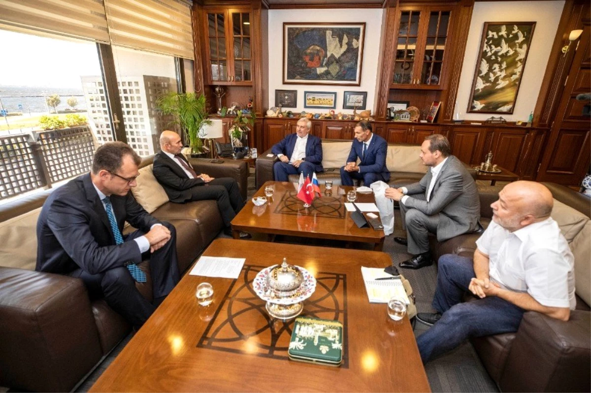 Rusya-Türkiye İş Konseyi heyetinden Başkan Soyer\'e ziyaret
