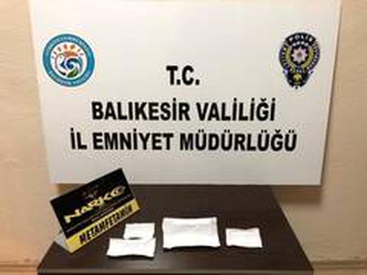 Son dakika haber! Balıkesir\'de polisten uyuşturucu operasyonu