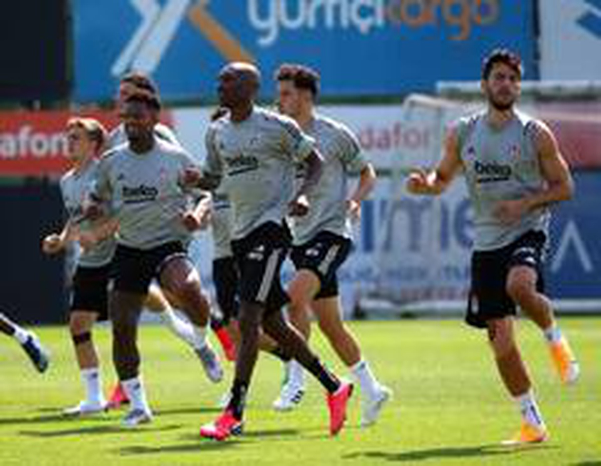 Beşiktaş\'ta PAOK maçı hazırlıkları devam etti