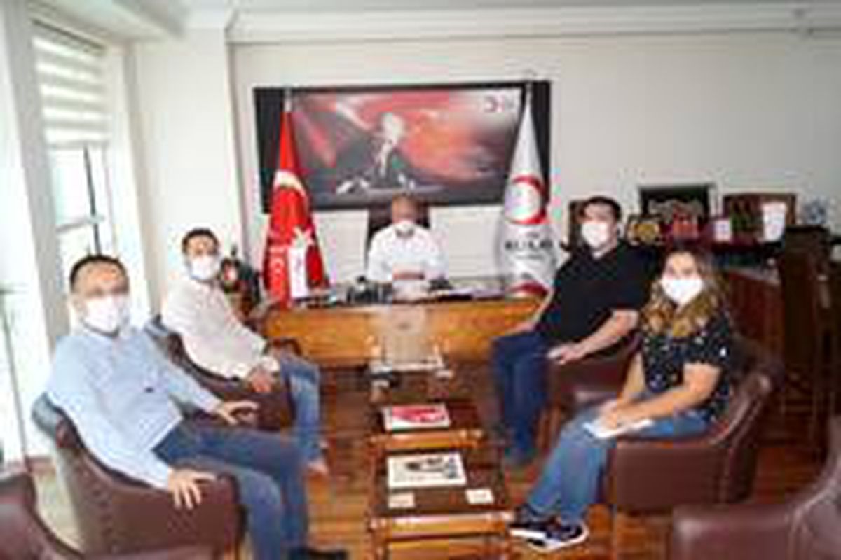 BURSED\'ten 152 yıllık merhamet çınarına ziyaret