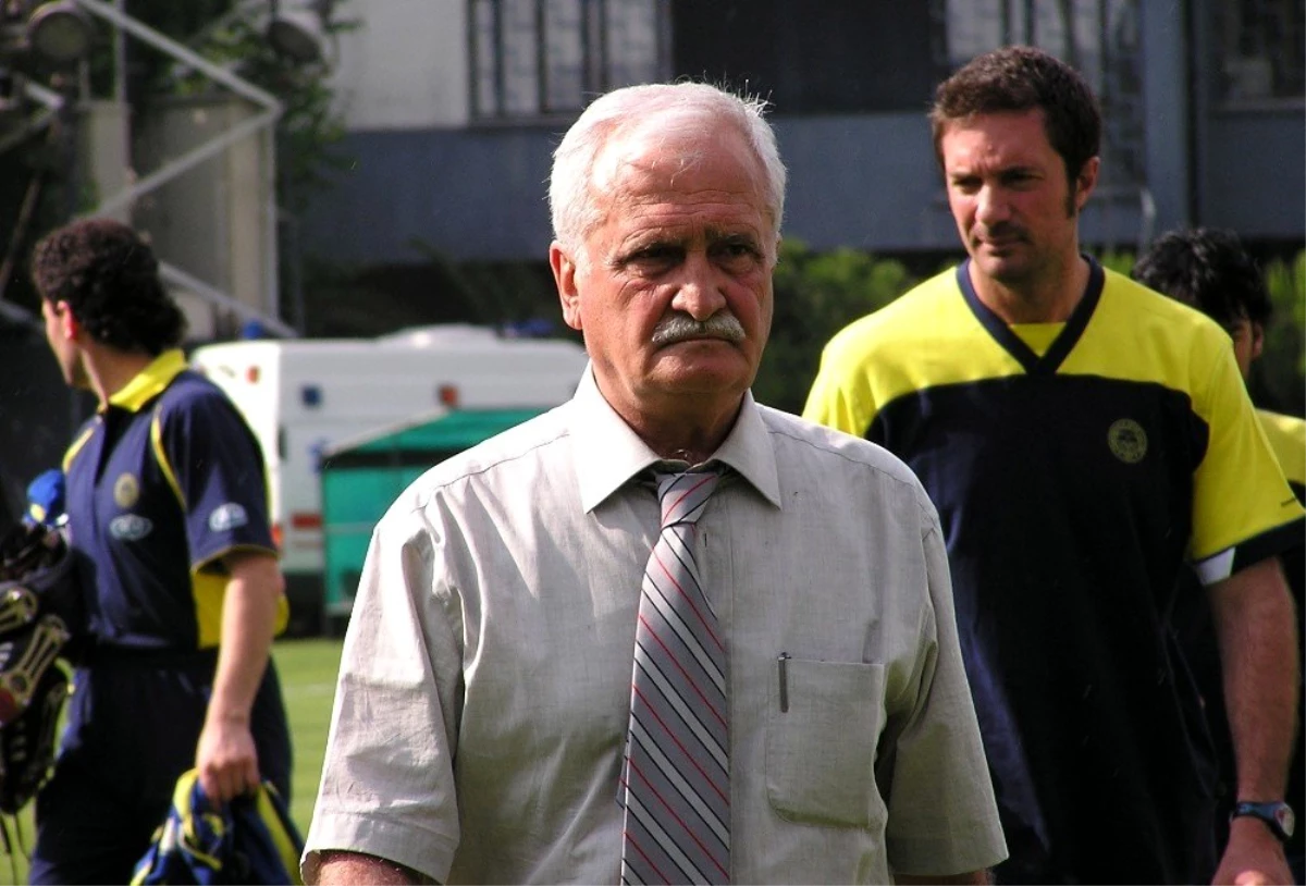 Son dakika haber... Fenerbahçe\'nin eski hocası Tamer Güney hayatını kaybetti