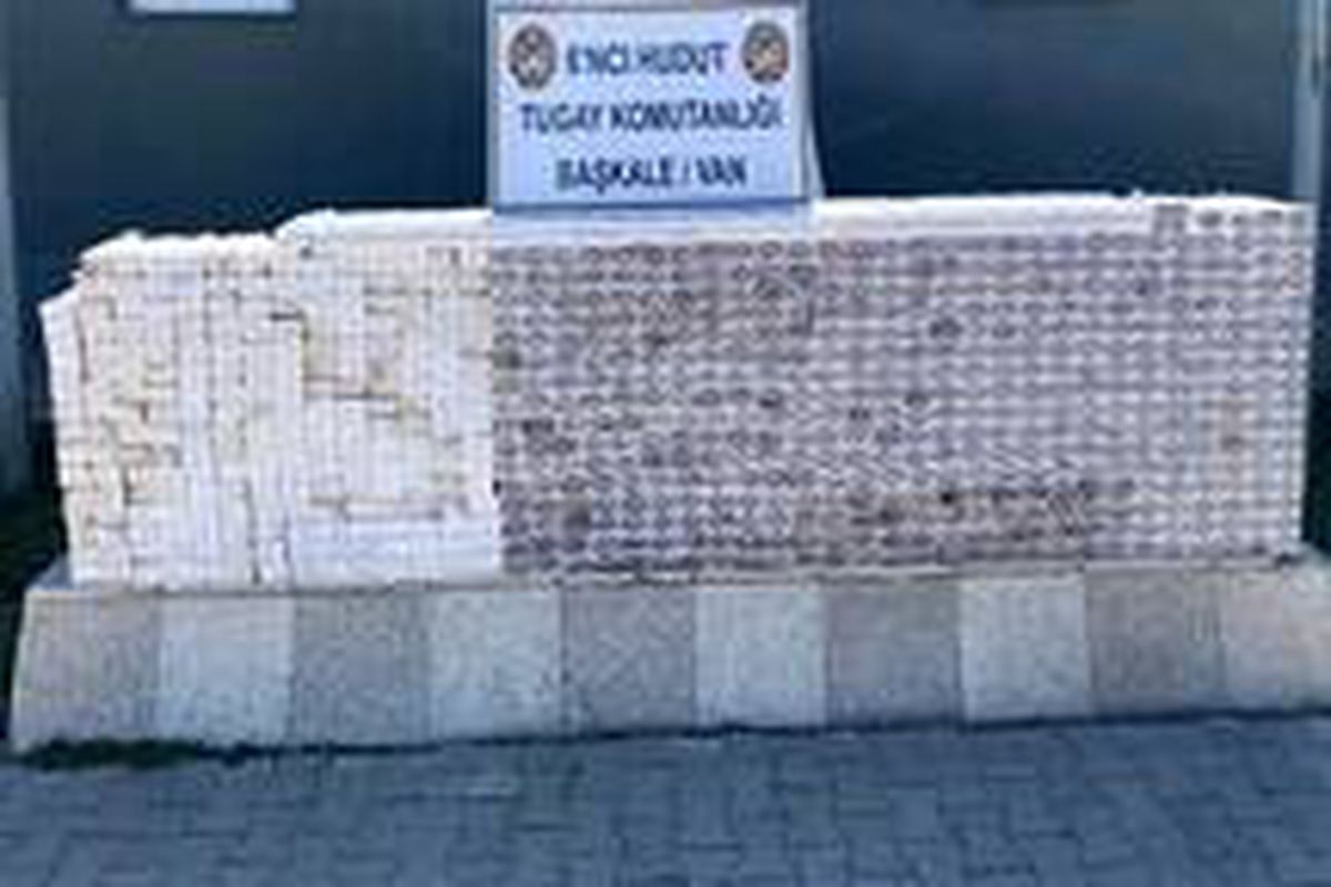 Van, Hakkari ve Hatay\'da kaçakçılara darbe