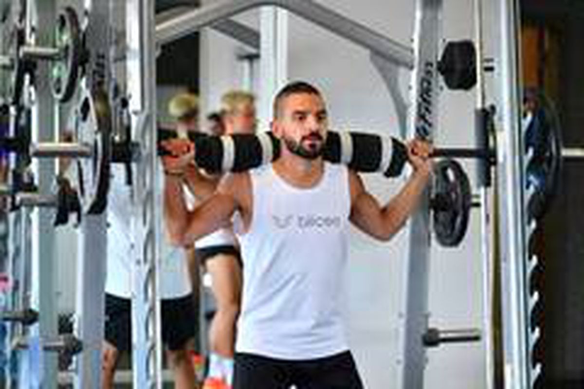 Başakşehir salonda çalıştı