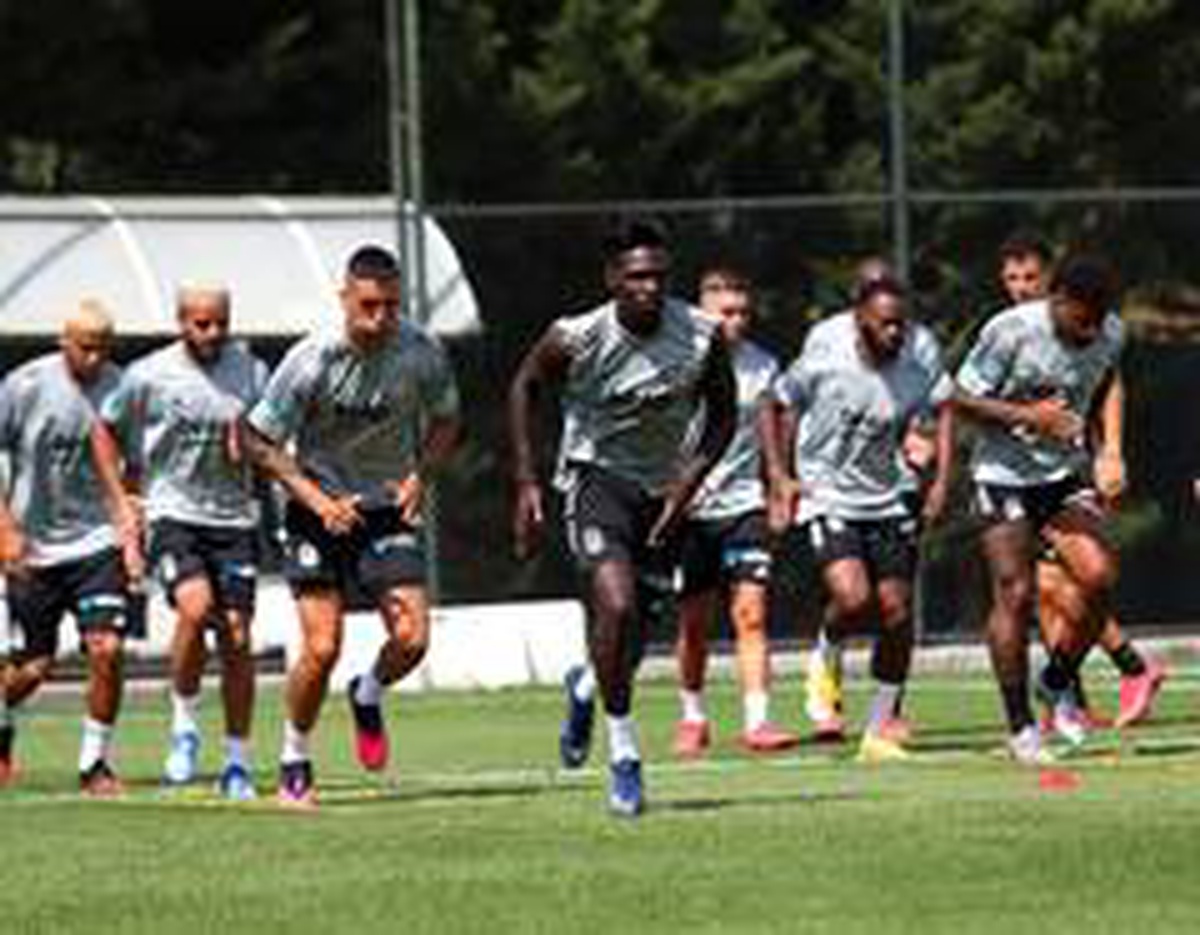 Beşiktaş, PAOK maçı hazırlıklarına devam etti