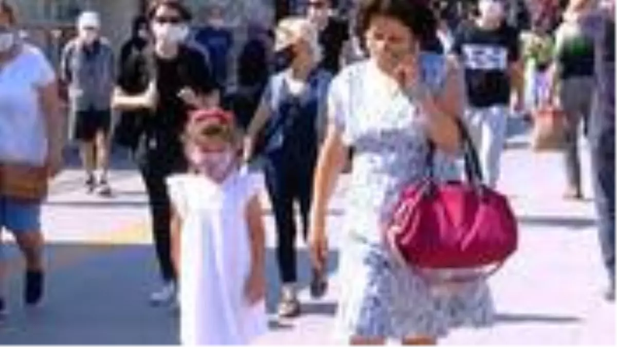 Dünya Sağlık Örgütü: 12 yaş ve üzerindeki çocuklar da maske takmalı