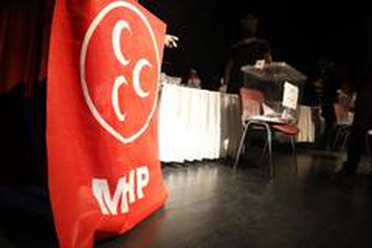 MHP Yıldırım\'da Bozkurt güven tazeledi