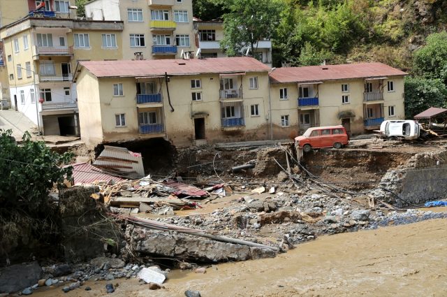 Son Dakika: Giresun'da meydana gelen sel felaketinde ölü sayısı 5'e yükseldi