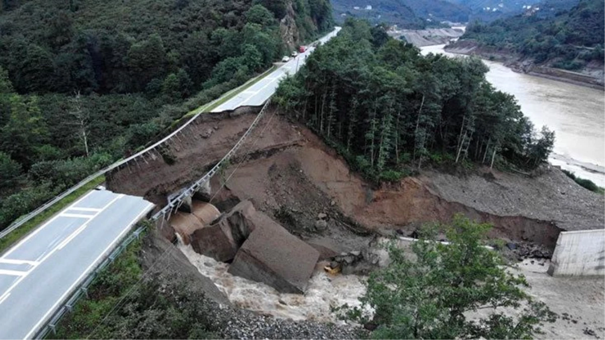 Son Dakika: Giresun\'da sel felaketi: Bir asker şehit oldu, 3 vatandaşımız hayatını kaybetti