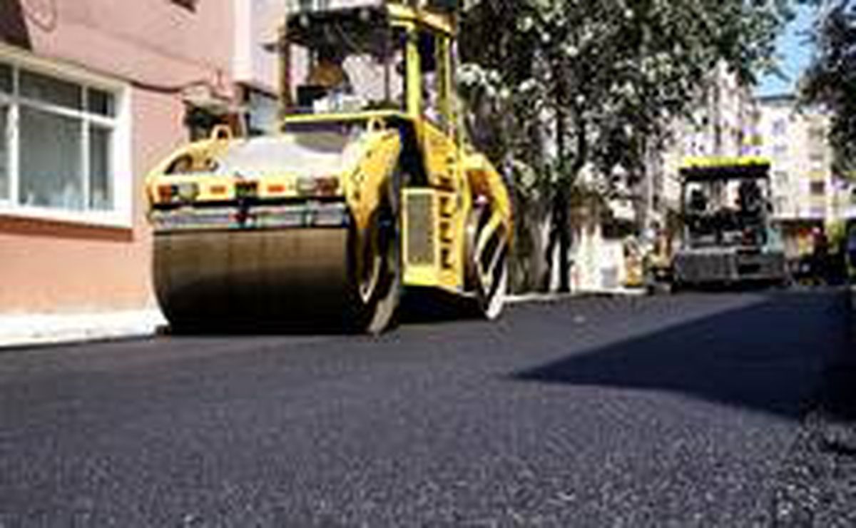Çorlu\'da 268 ton asfalt serildi