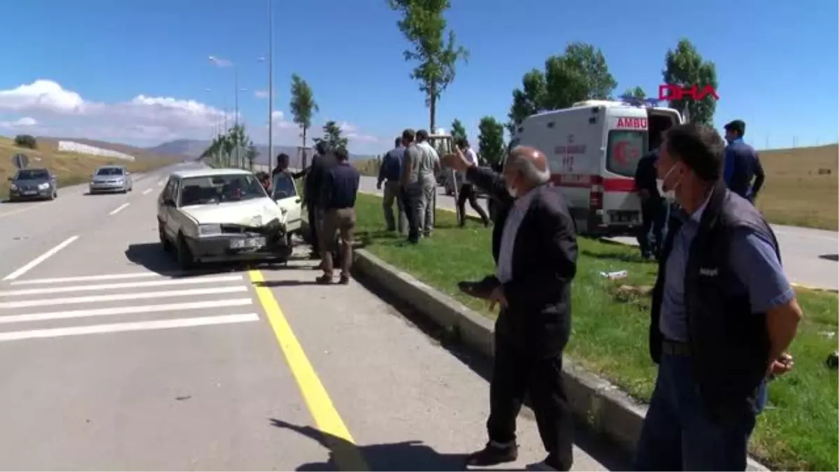 Son dakika! ERZURUM Refüjden taşan su biri zincirleme 2 ayrı kazaya neden oldu