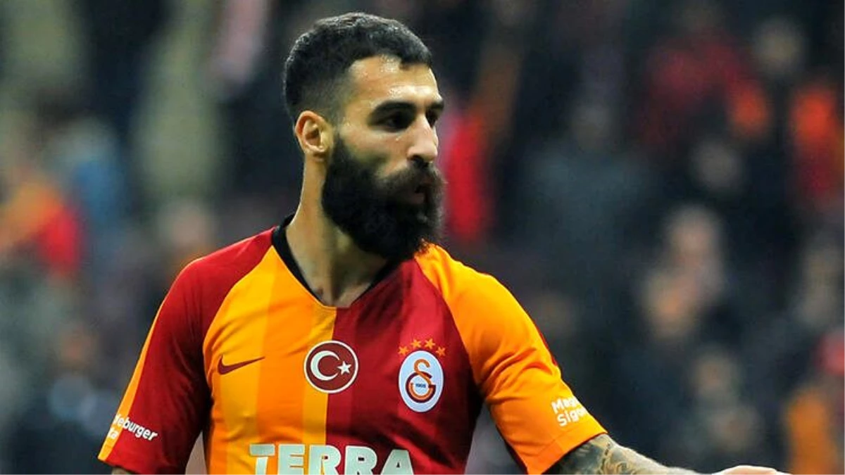 Galatasaray\'da ayrılması gündemde olan Jimmy Durmaz\'a Denizlispor talip oldu