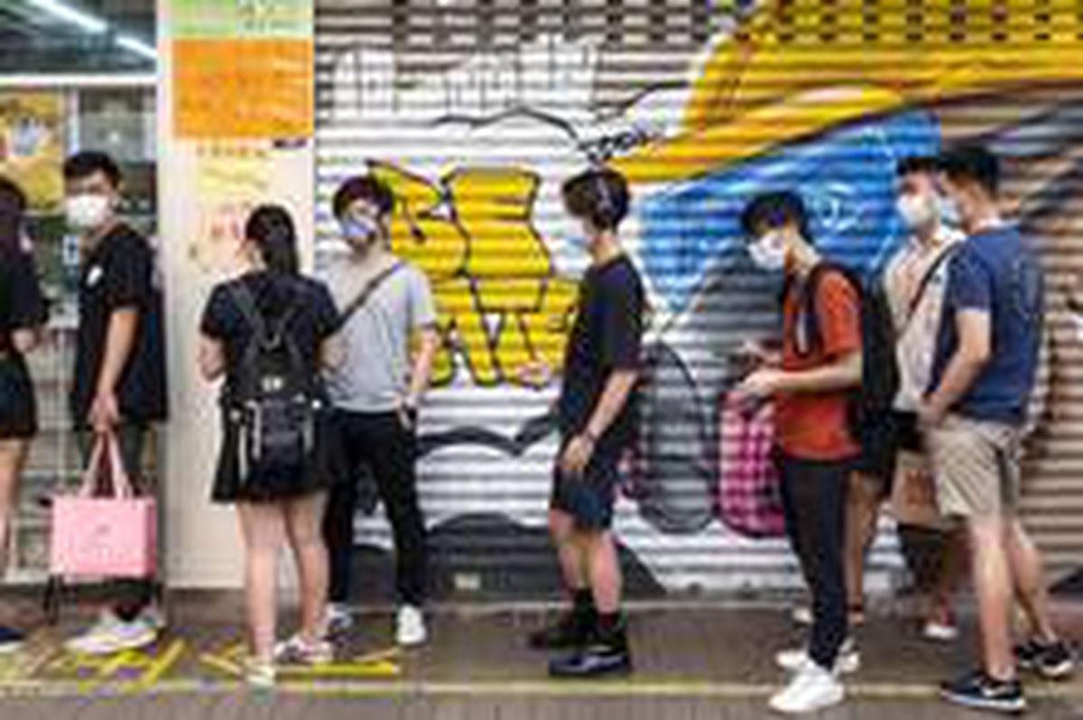 Hong Kong\'ta ilk kez bir kişiye iki kez Covid-19 teşhisi kondu