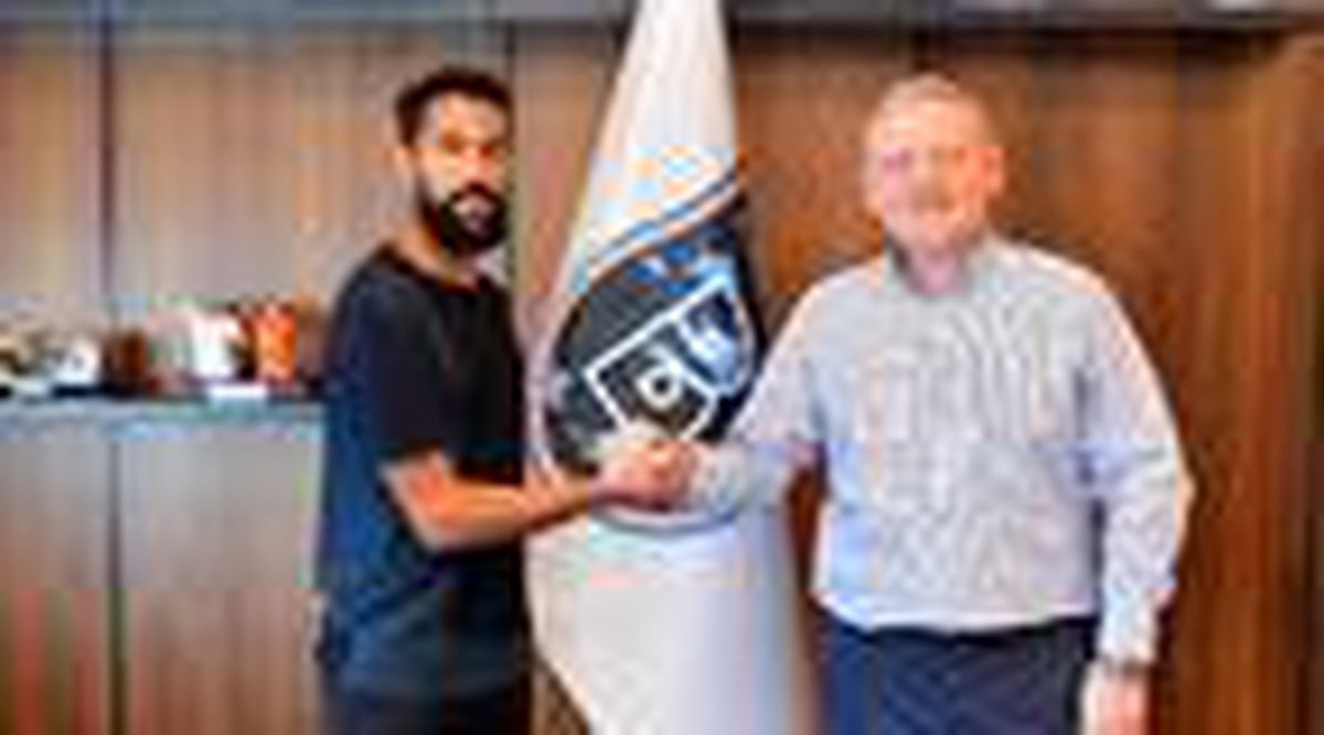 Başakşehir\'de Gael Clichy ile yollar ayrıldı
