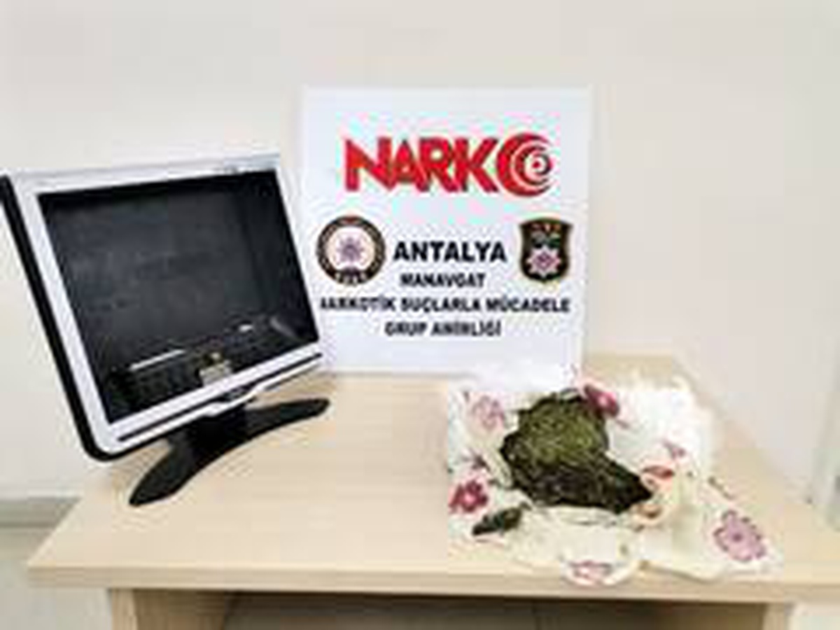 Bilgisayar monitörü içerisine sakladığı uyuşturucuyu kargo yoluyla getirdi