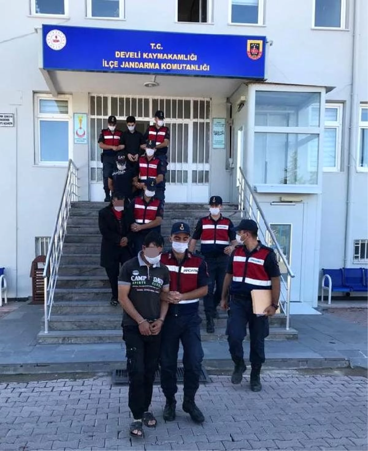 Son dakika haberleri: Kayseri\'de HTŞ operasyonu: 6 gözaltı