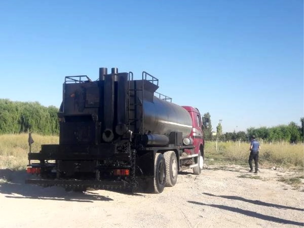 Kayseri\'de zift yüklü tanker alev aldı: 1 yaralı