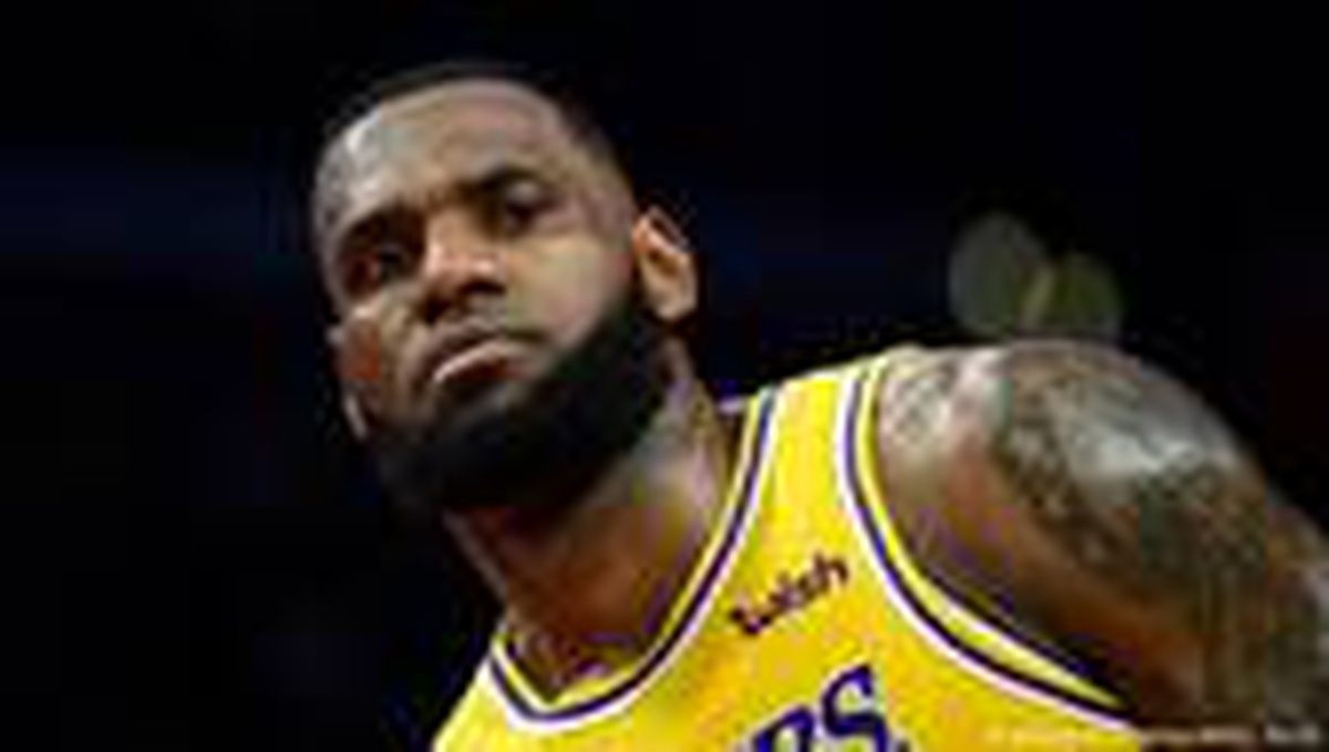 LeBron James: "Biz siyahlar korku içinde yaşıyoruz"