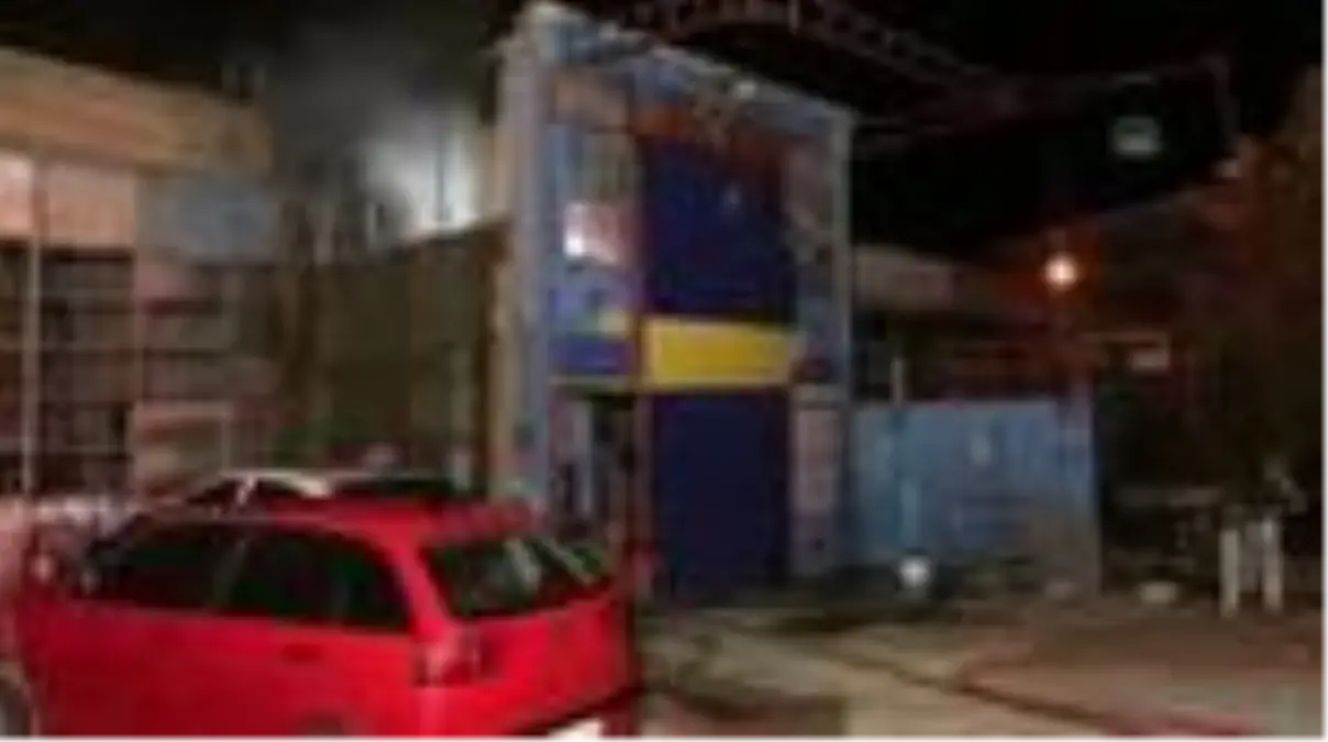 Son dakika gündem: Oksijen tüpü dolumu yapılan iş yerinde çıkan yangın söndürüldü