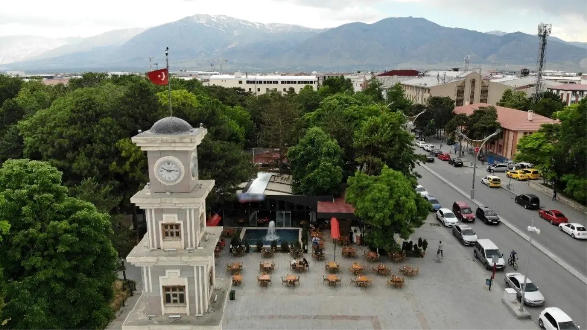 Erzincan\'da korona virüs tedbirleri kapsamında kamuda yiyecek içecek ikramları durduruldu