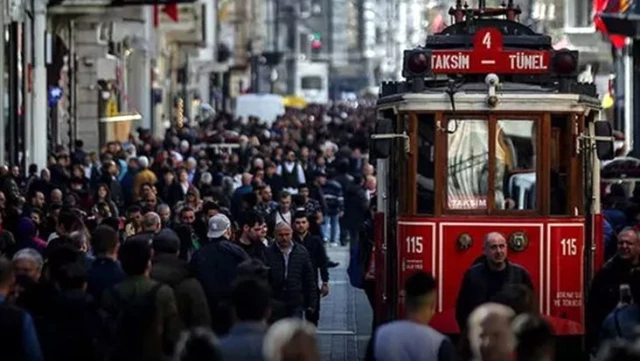 Teşvik belgesi düzenlenen 1200 yatırımın gerçekleşmesiyle 33 bin kişiye iş kapısı açılacak