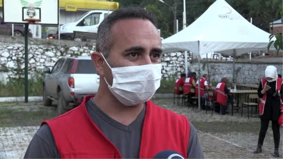 Son dakika haberleri | Türk Kızılay Giresun sel bölgesinde afetzedelerin ihtiyaçlarını karşılıyor