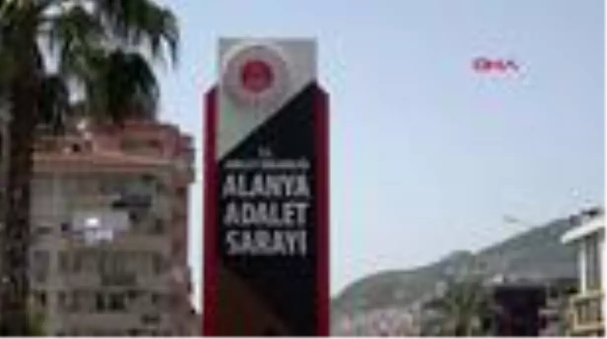 Son dakika gündem: ANTALYA Alanya\'daki 2 uyuşturucu operasyonunda 8 gözaltı