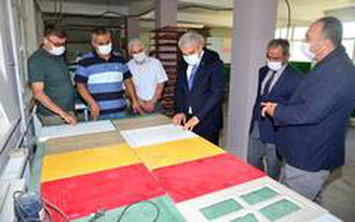 Vali Akın, Kırşehir Mesleki Eğitim Merkezinde incelemelerde bulundu