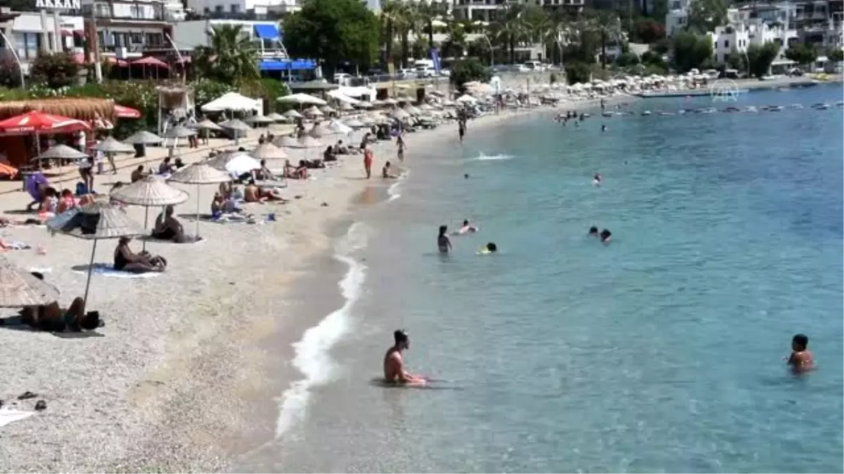 Bodrum plajlarında sıcak hava yoğunluğu - MUĞLA