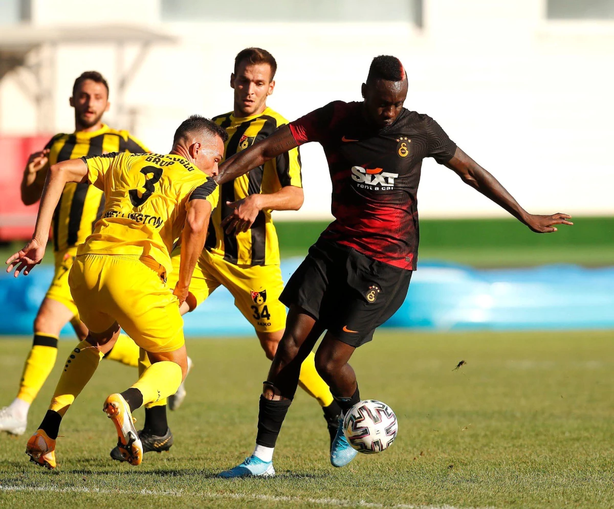 Galatasaray, Mbaye Diagne\'nin golüyle hazırlık maçında İstanbulspor\'u 1-0 mağlup etti