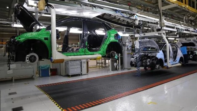 i20 üretimine başlayan Kocaeli'deki Hyundai fabrikası, dünyadaki üretimin yüzde 50'sini karşılayacak