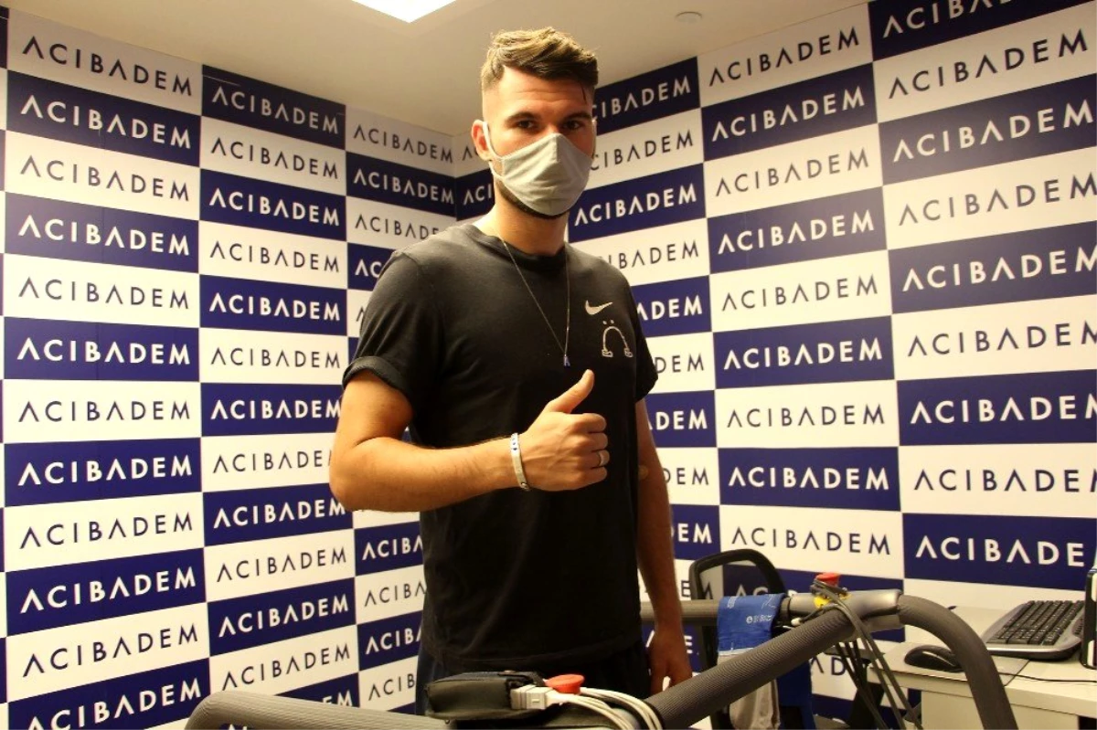 Sivasspor\'un yeni transferi Robin Yalçın sağlık kontrolünden geçti