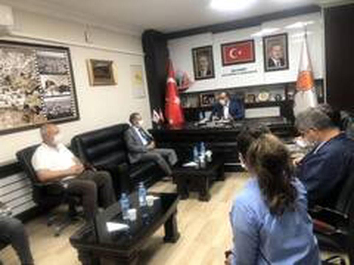Vali Çuhadar AK Parti heyetiyle bir araya geldi