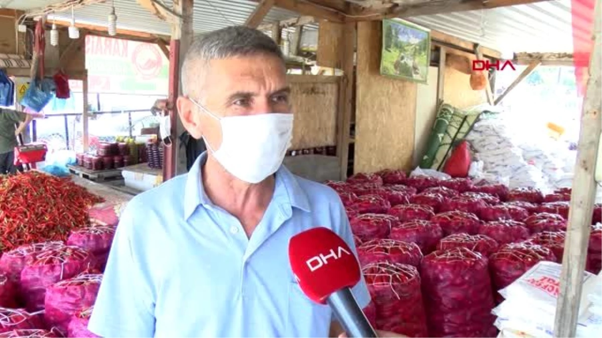ADANA Adana\'da vatandaşların salçalık biber telaşı
