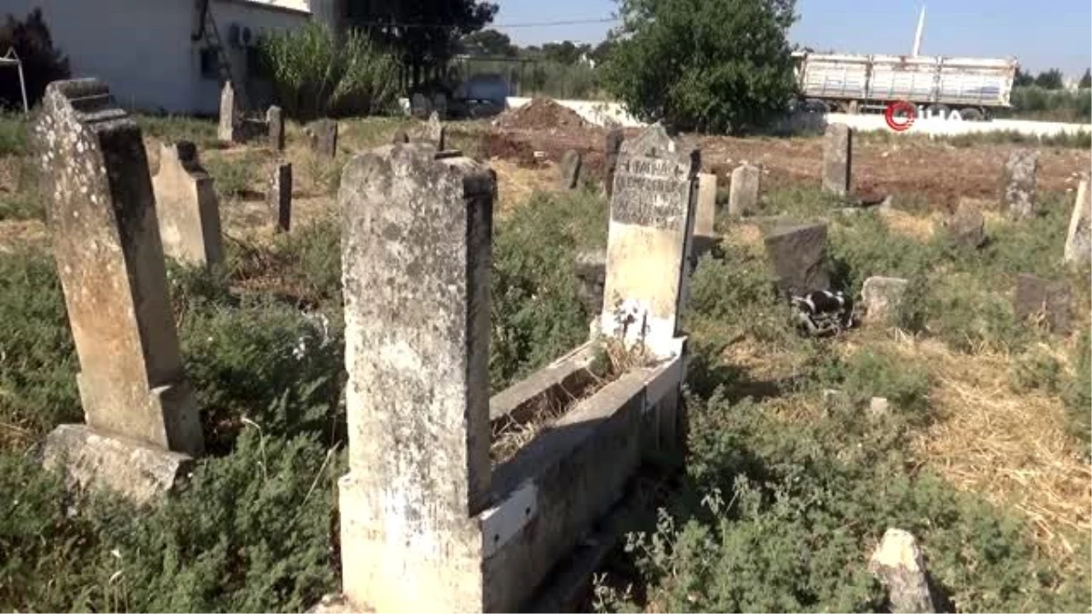 Meclis-i Mebusan Milletvekili Beşe\'nin Mezarı Kaybolmak Üzere