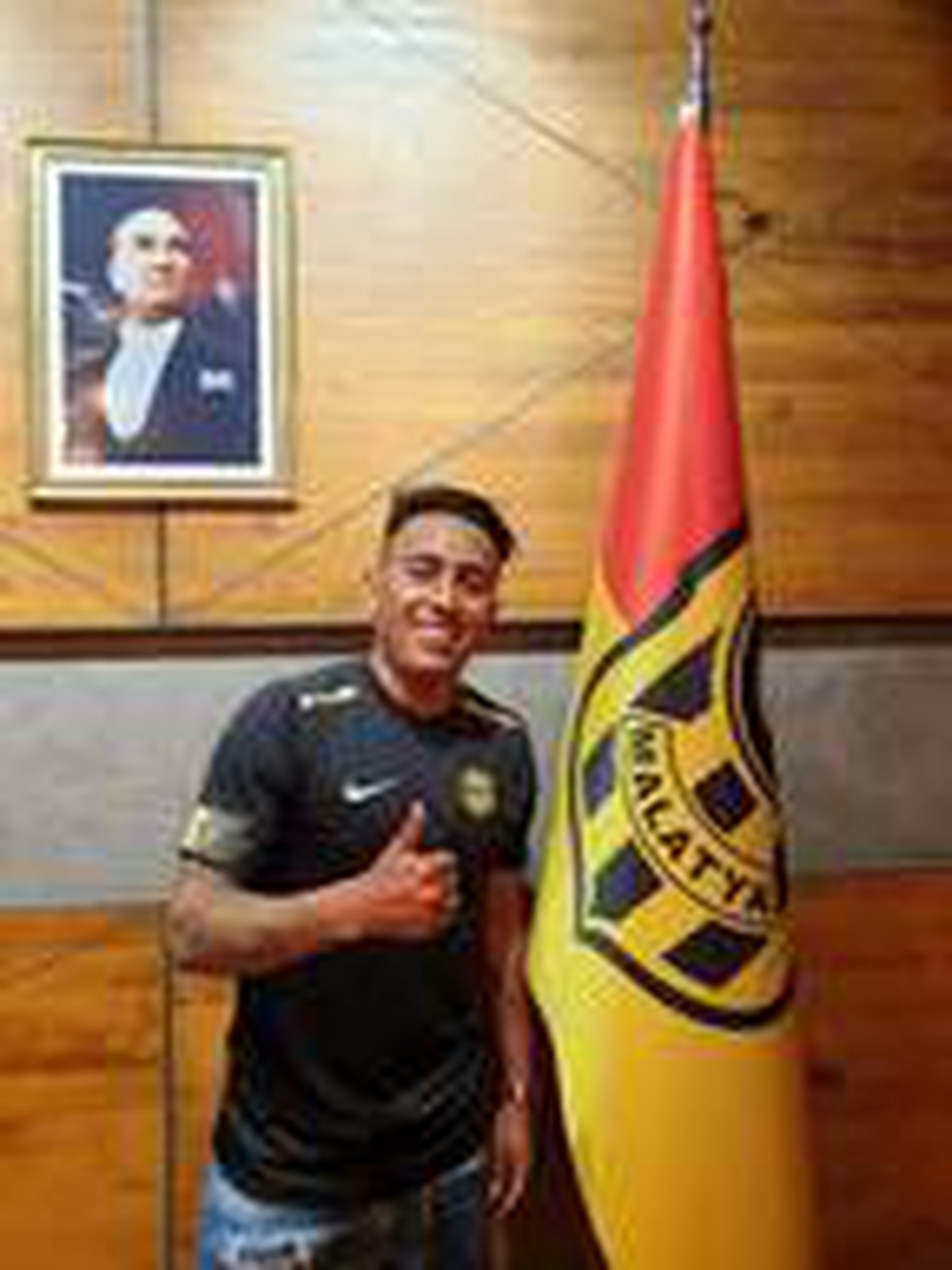 Yeni Malatyaspor, Christian Cueva\'yı transfer etti