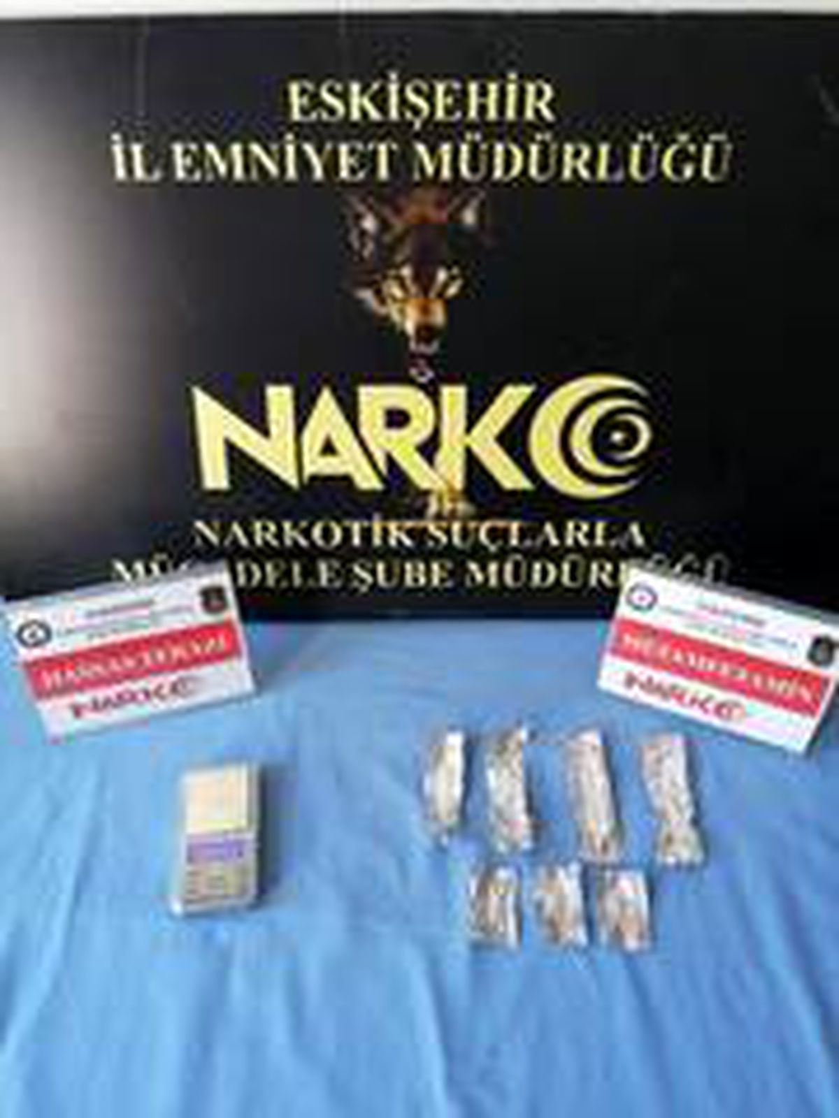 Zehir tacirleri yakalandı