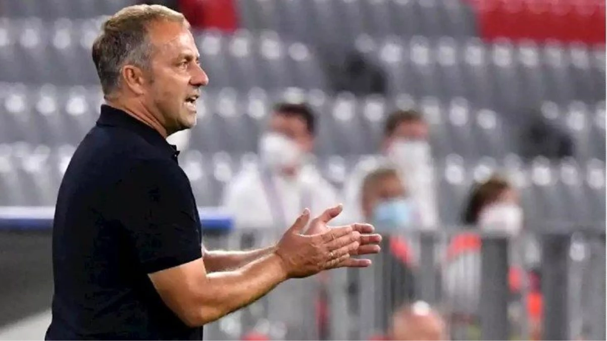 Bayern Münih\'in geçici antrenörü Flick, Jurgen Kloop\'u geçerek yılın teknik direktörü oldu