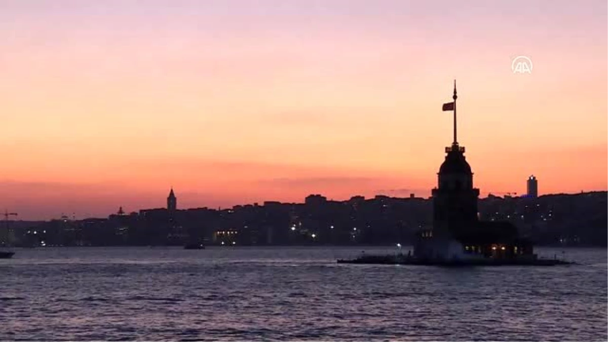 İstanbullular, hafta sonunda sahillere akın etti