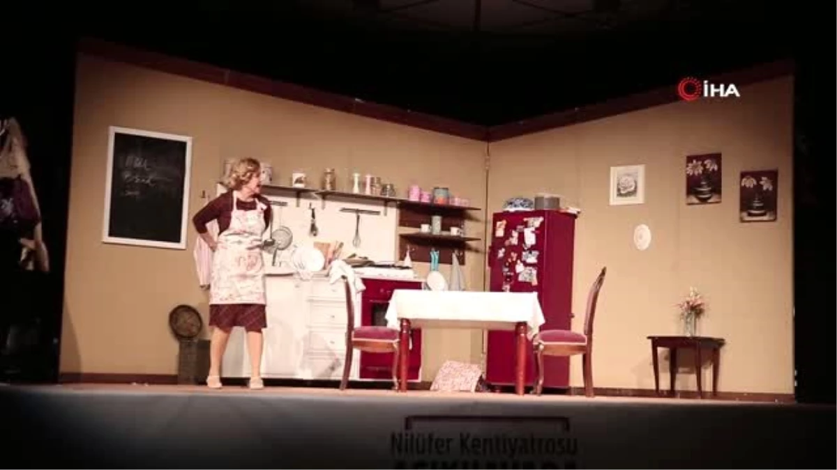 Nilüfer Belediyesi Kent Tiyatrosu\'ndan muhteşem final