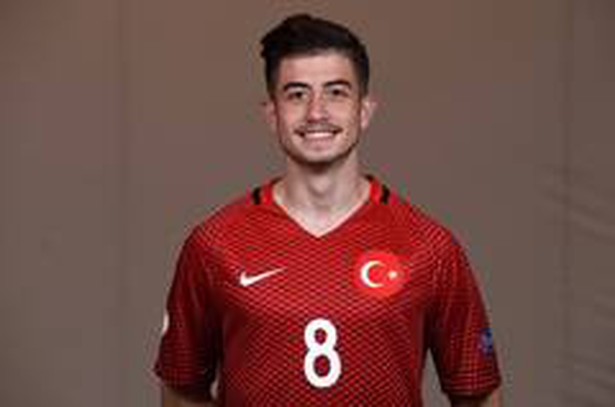 Sivasspor Kerem Atagan Kesgin\'i kadrosuna kattı