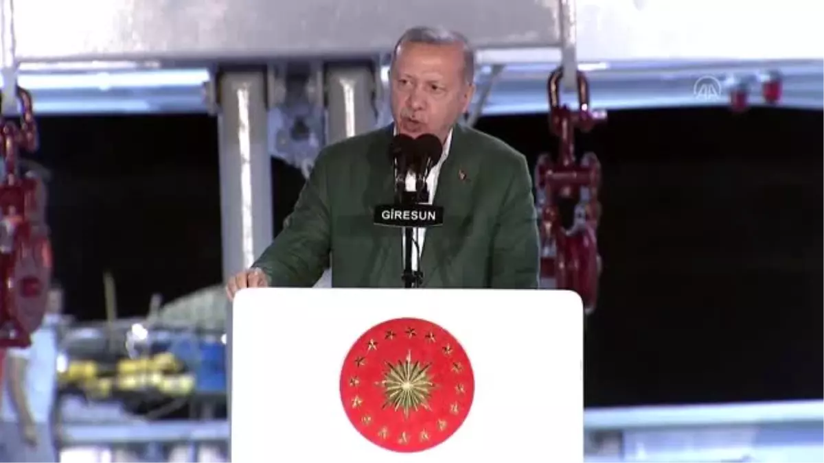 Cumhurbaşkanı Erdoğan: "Akdeniz ve Ege\'de korsanlığa, haydutluğa asla \'eyvallah\' etmeyiz"