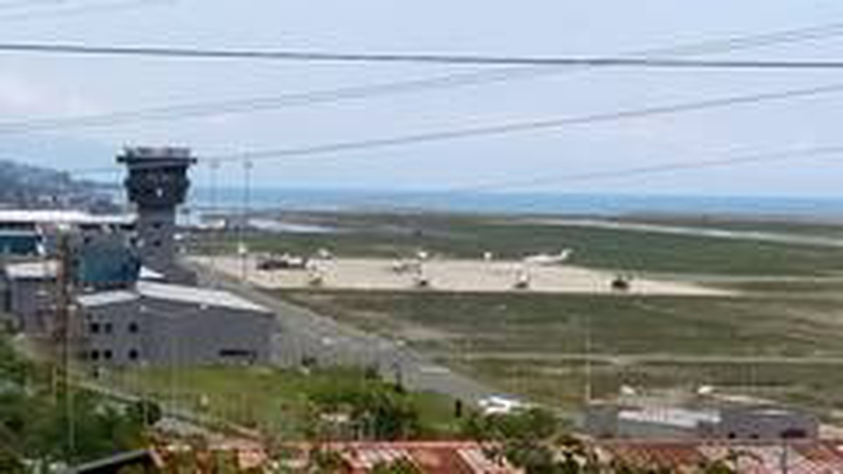 Cumhurbaşkanı Erdoğan Ordu-Giresun Havalimanı\'na iniş yaptı