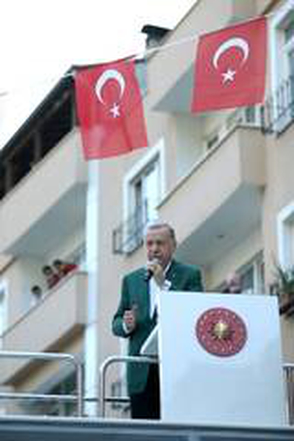 Cumhurbaşkanı Erdoğan: "Selden zarar gören tüm esnaflarımıza yapılan çalışma ile 50 bin liraya...