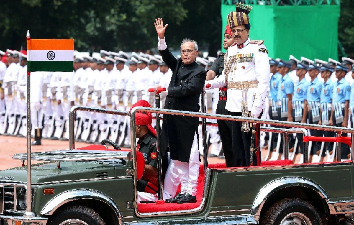 Son dakika haberi | Eski Hindistan Devlet Başkanı Mukherjee Covid-19\'dan hayatını kaybetti