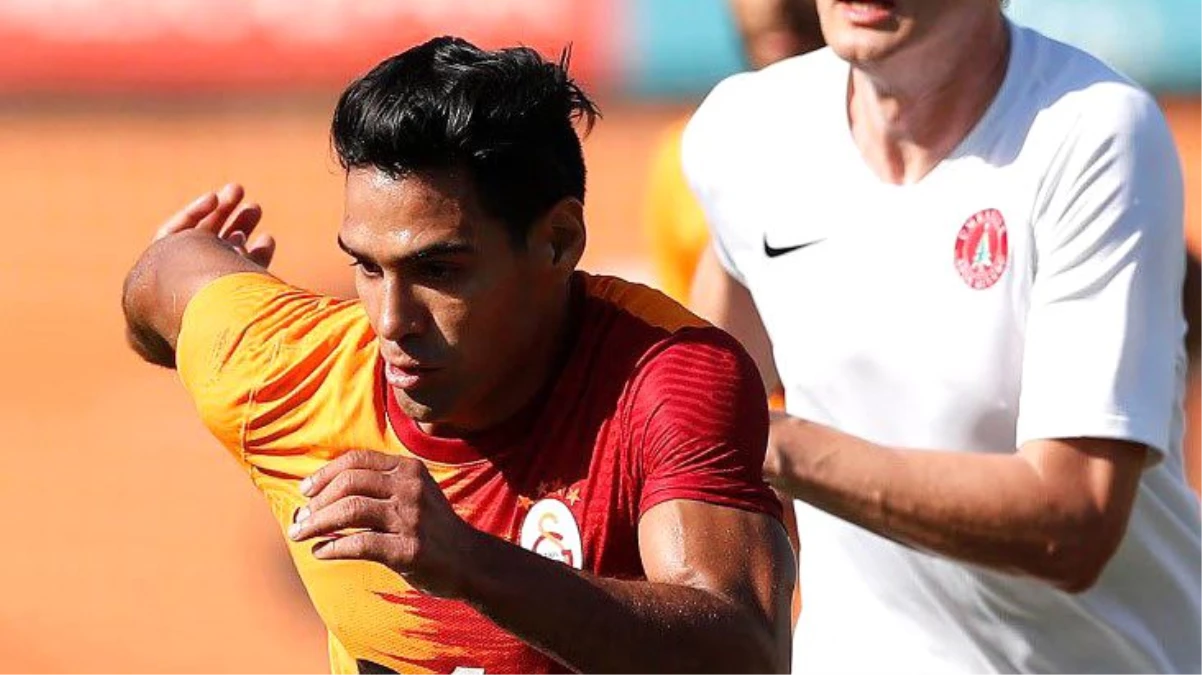 Galatasaray, Falcao\'nun da gol attığı maçta Ümraniyespor\'u 2-0 mağlup etti