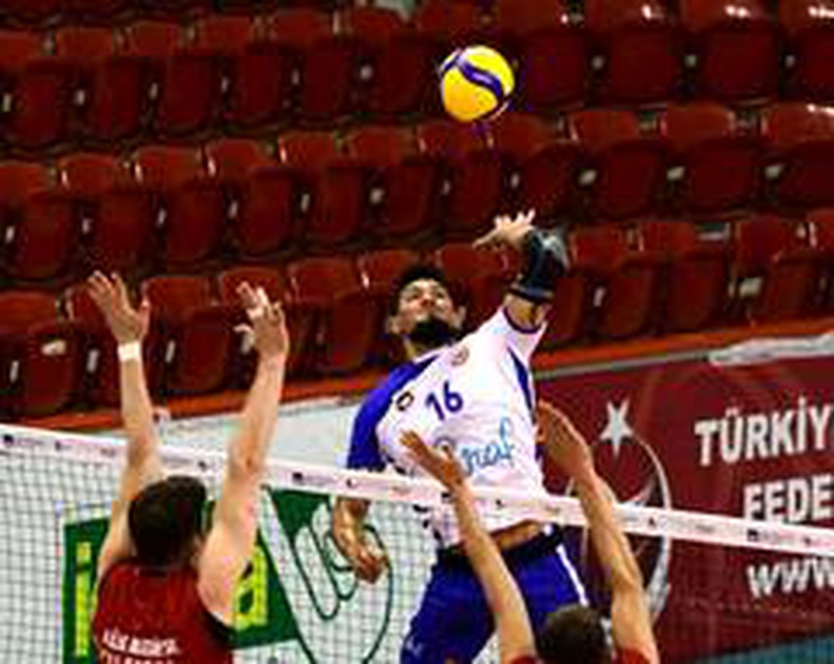 Halkbank kupada sahne alıyor