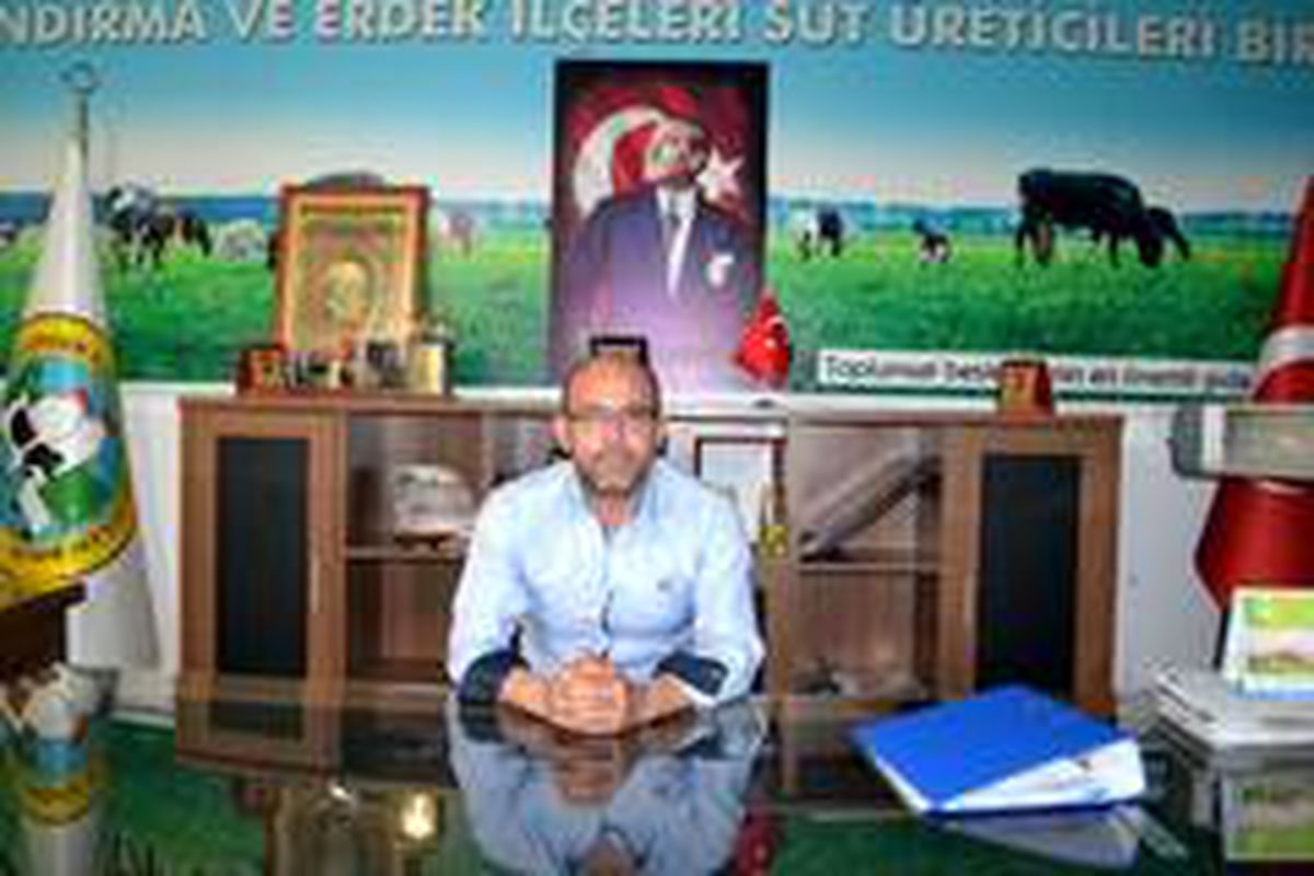 Süt Birliği Başkanı Özgür Bakan: "Sütün fiyatı 3 TL olmalı"
