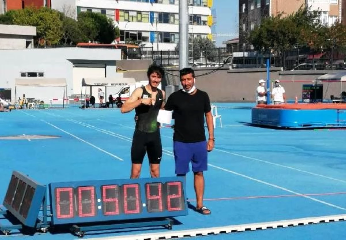 Atletizmde Berke Akçam, Türkiye rekoru kırdı