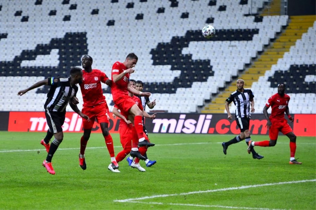 Beşiktaş, Sivasspor\'a 1-0 mağlup oldu
