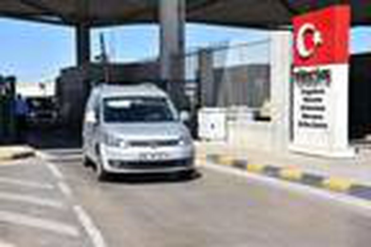 Son dakika! Bulgaristan karantinayı kaldırdı, Kapıkule Sınır Kapısı\'ndan girişler başladı